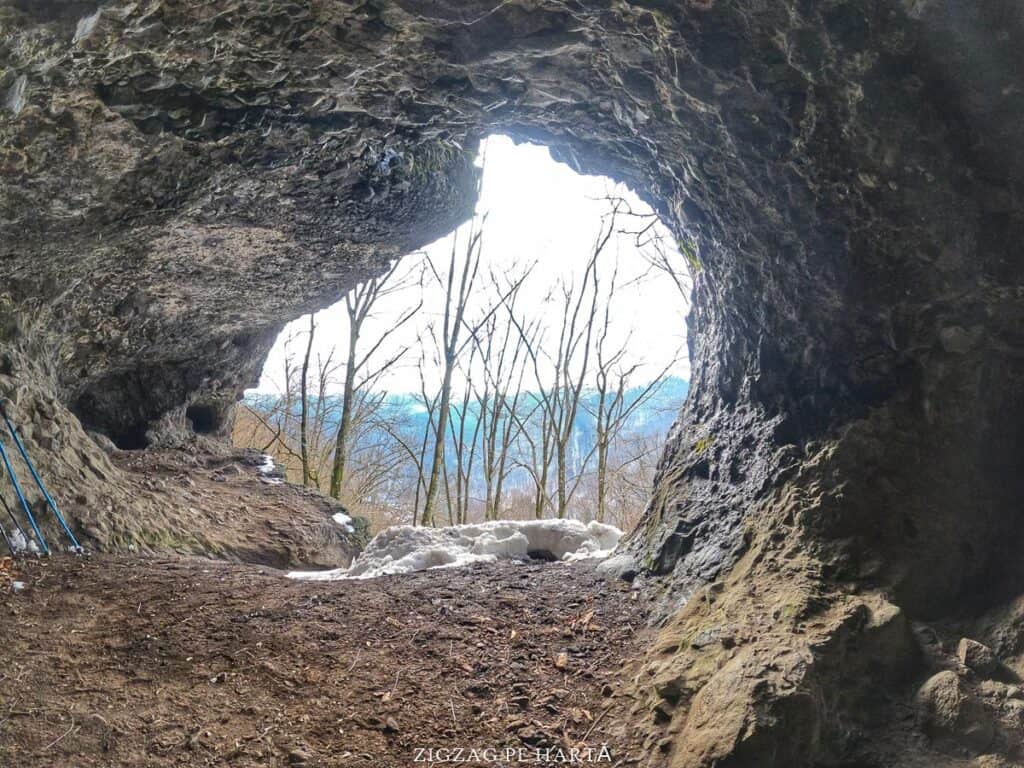 Peștera de mulaj Căsoaia lui Ladaș - Blog de calatorii - ZIGZAG PE HARTĂ - GOPR2604 1644687416310 01 1