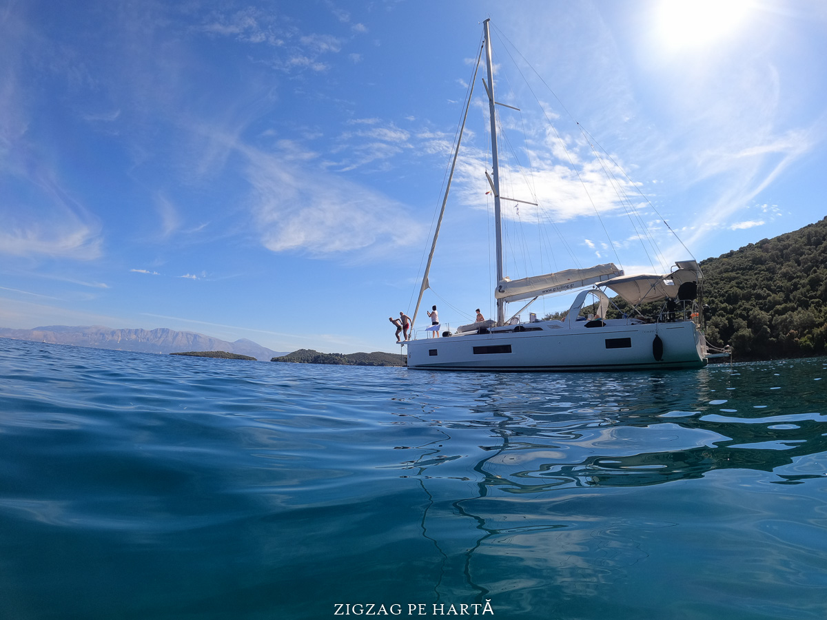 Marea Ionică: navigare printre insulele Lefkada, Kefalonia, Zakynthos, Ithaca, Meganissi - Blog de calatorii - ZIGZAG PE HARTĂ - G0021436