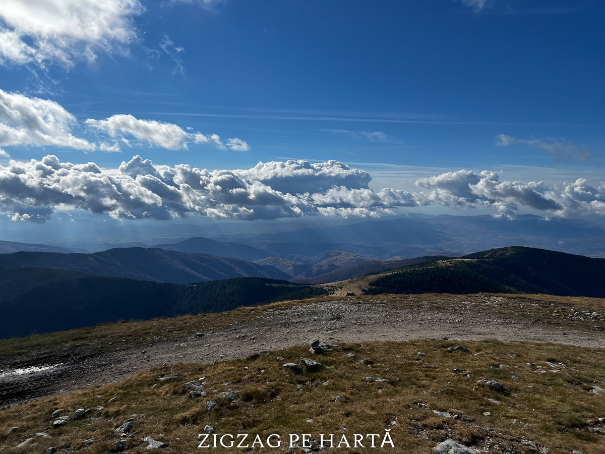 Vârful Bihor (Curcubăta Mare) 1849 m - Blog de calatorii - ZIGZAG PE HARTĂ - IMG 0599