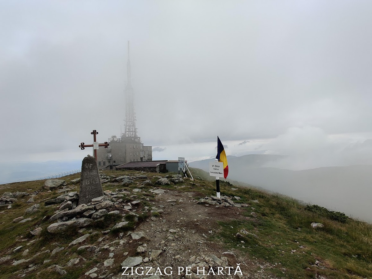 Vârful Bihor (Curcubăta Mare) 1849 m - Blog de calatorii - ZIGZAG PE HARTĂ - IMG 20200725 113407