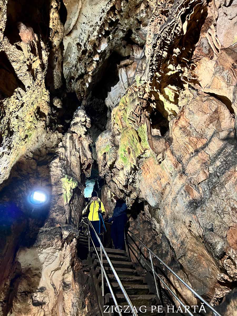 Peștera Vadu Crișului și Cascada Vadu Crișului - Blog de calatorii - ZIGZAG PE HARTĂ - IMG 2493