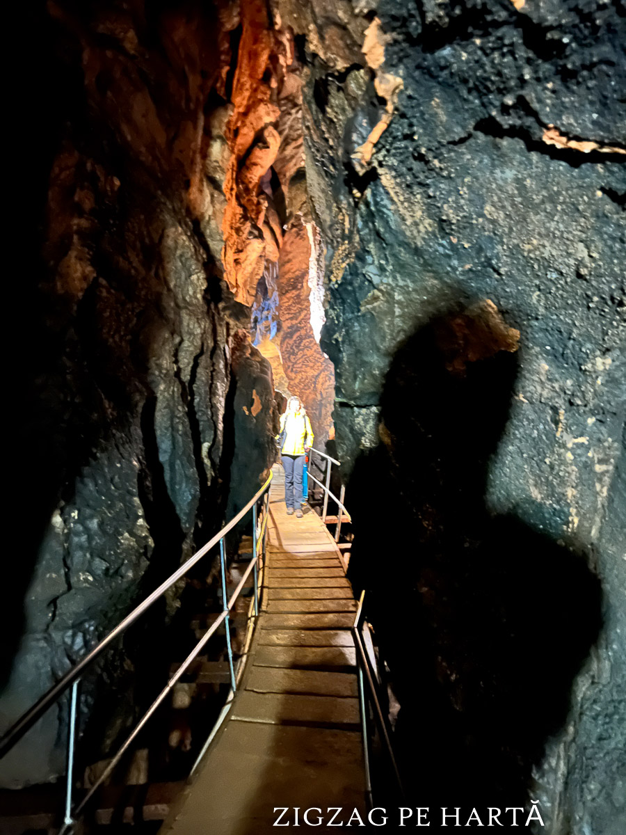 Peștera Vadu Crișului și Cascada Vadu Crișului - Blog de calatorii - ZIGZAG PE HARTĂ - IMG 2505