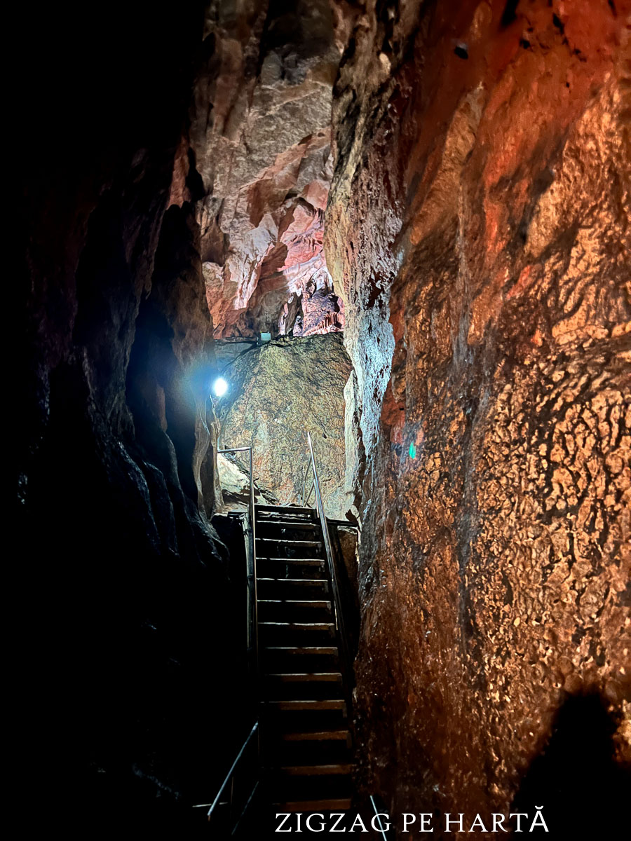 Peștera Vadu Crișului și Cascada Vadu Crișului - Blog de calatorii - ZIGZAG PE HARTĂ - IMG 2509