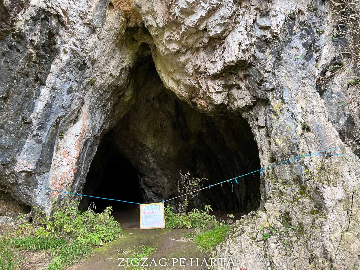 Peștera Unguru Mare și Peștera Unguru Mic - Blog de calatorii - ZIGZAG PE HARTĂ - IMG 2155