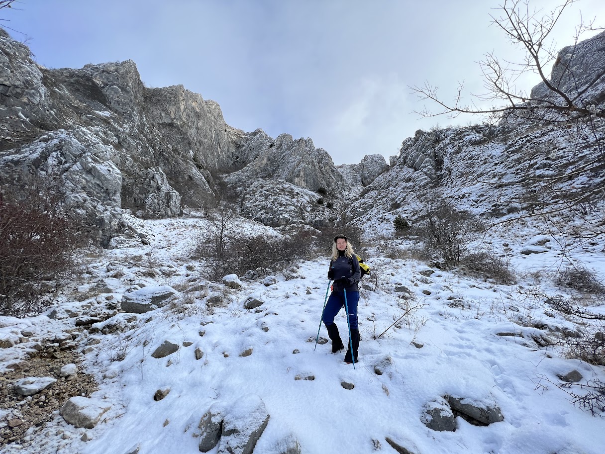 Trasee ușoare de iarnă spre Piatra Secuiului, 1129 metri - Blog de calatorii - ZIGZAG PE HARTĂ - IMG 3790