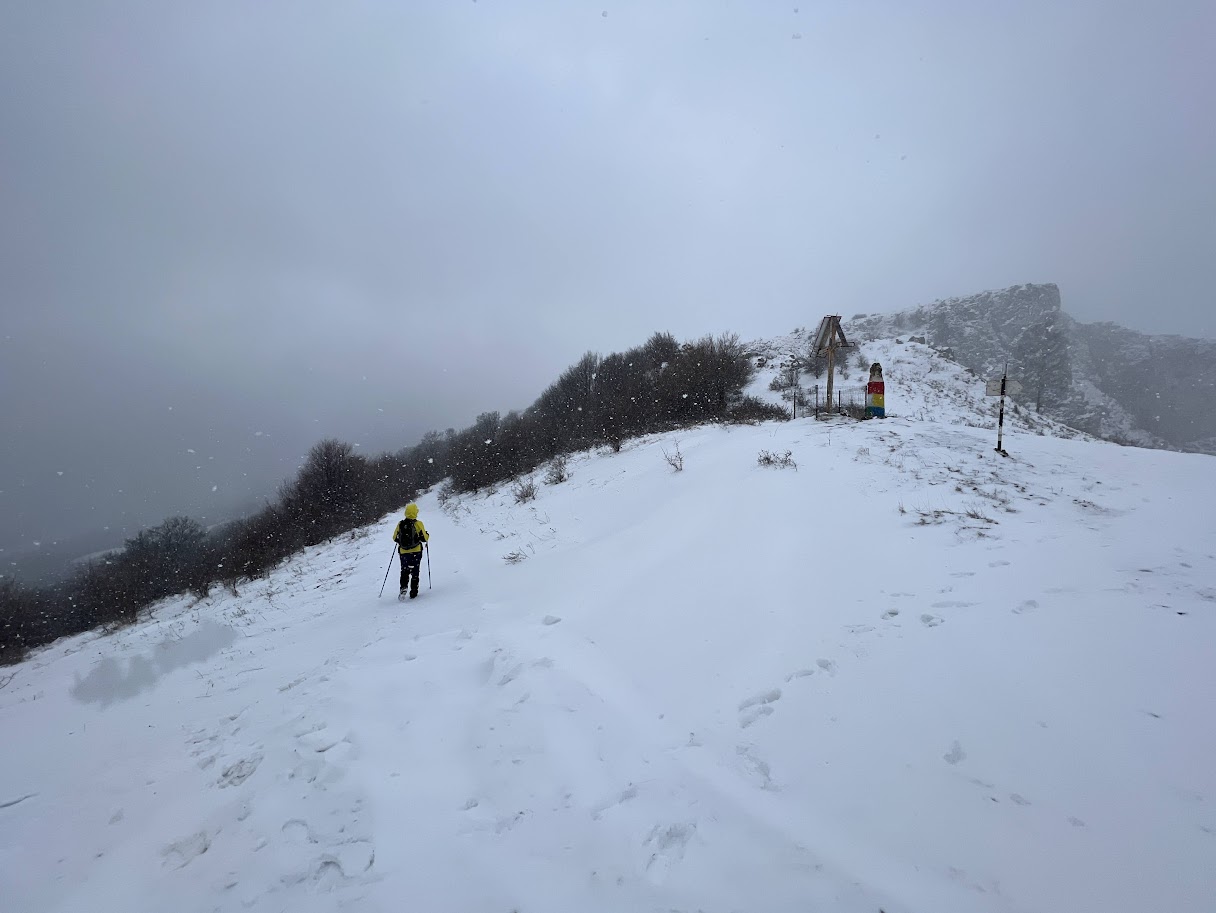 Trasee ușoare de iarnă spre Piatra Secuiului, 1129 metri - Blog de calatorii - ZIGZAG PE HARTĂ - IMG 3836