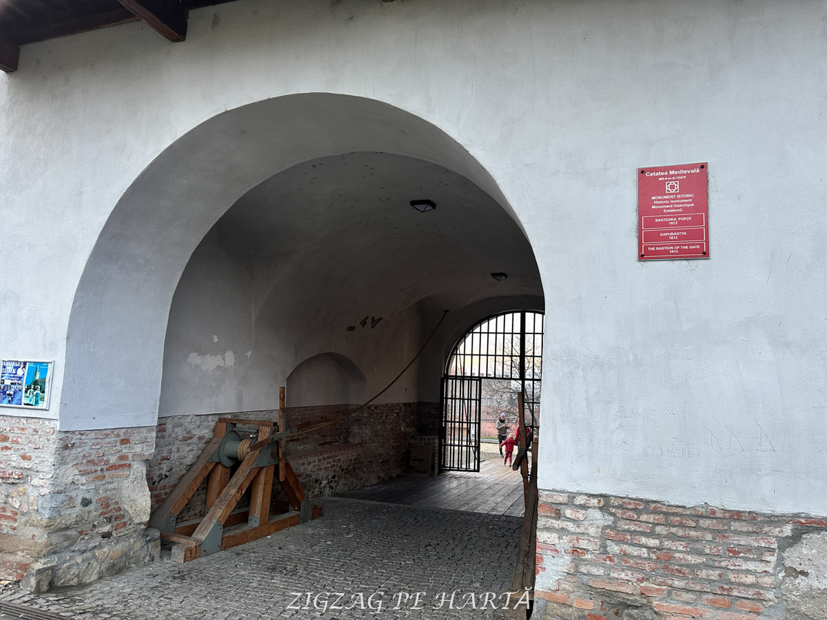 Cetatea Medievală din Târgu Mureș, peste 400 de ani de existență - Blog de calatorii - ZIGZAG PE HARTĂ - IMG 5103